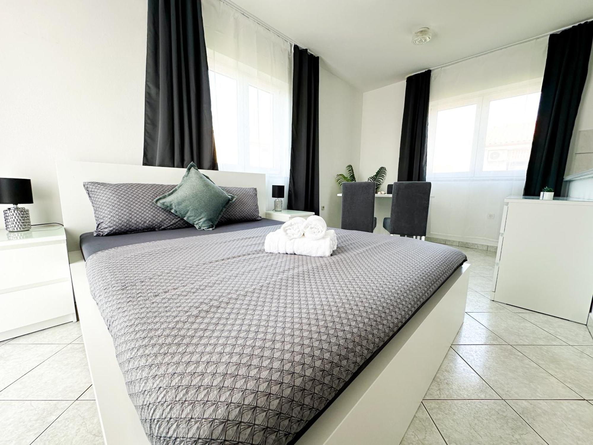 Sunside Apartments Pula Dış mekan fotoğraf
